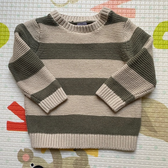 Carters 6pc bundle, 9mth - Picture 3 of 12